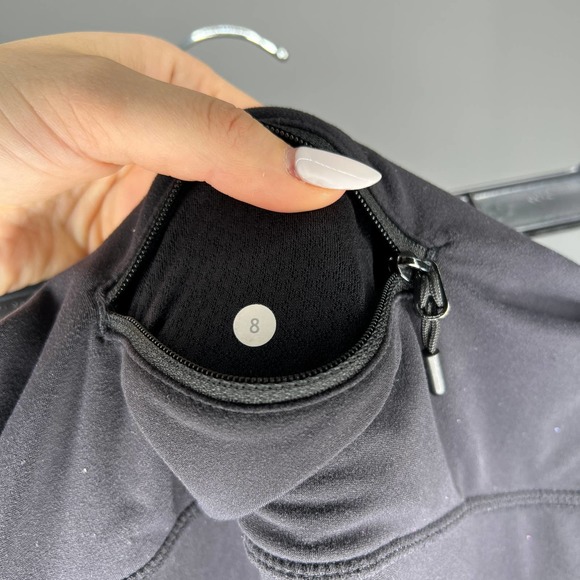 Lululemon Black Run: Free Pants 8 - Picture 4 of 6